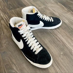 COPY - Nike Hi-Top Blazer Tennis Shoes - Black
